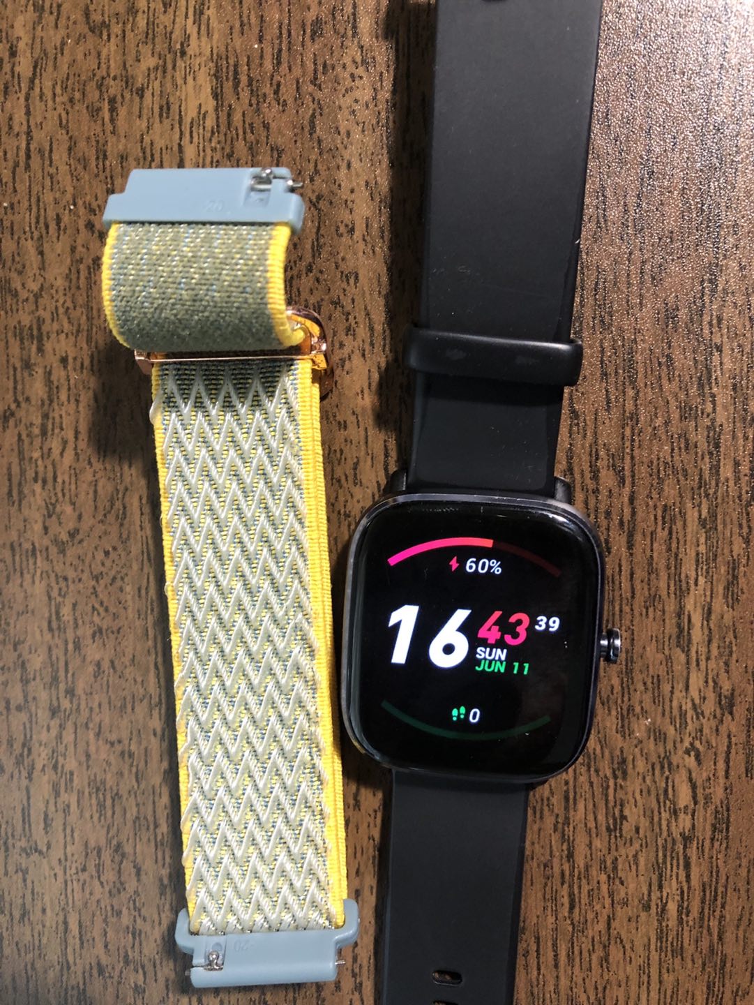 Amazfit GTS 2 Mini Smartwatch/Fitness Tracker thumbnail
