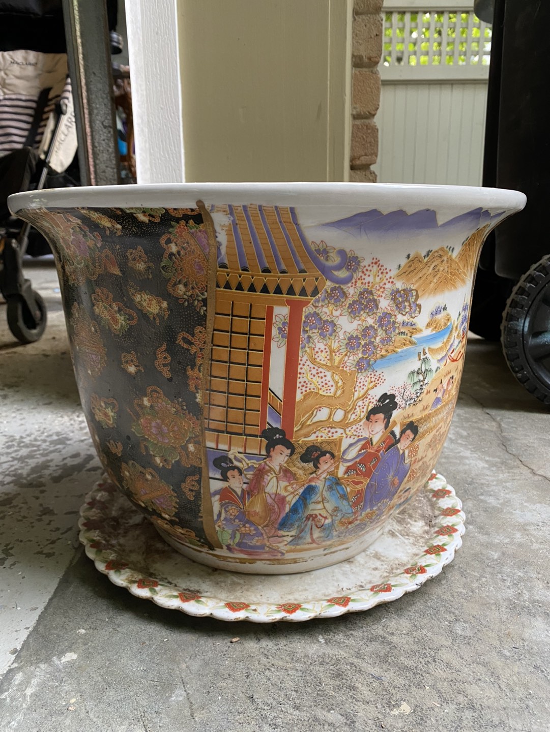 Oriental Porcelain Planter - photo 2