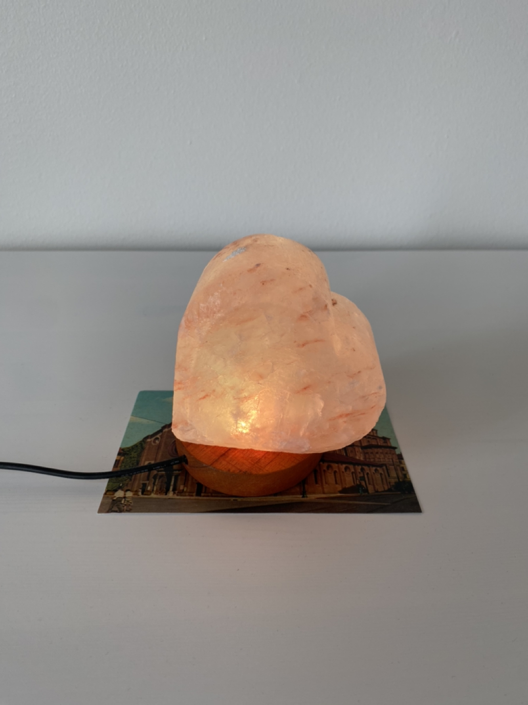 Salt lamp heart-shaped