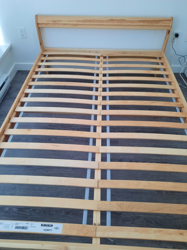 FURNITURE - GREAT CONDITION - photo 3