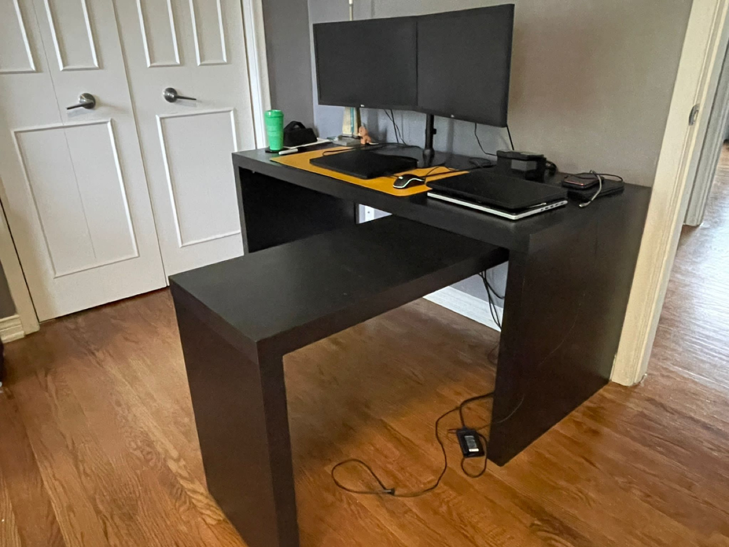 Malm desk - photo 2