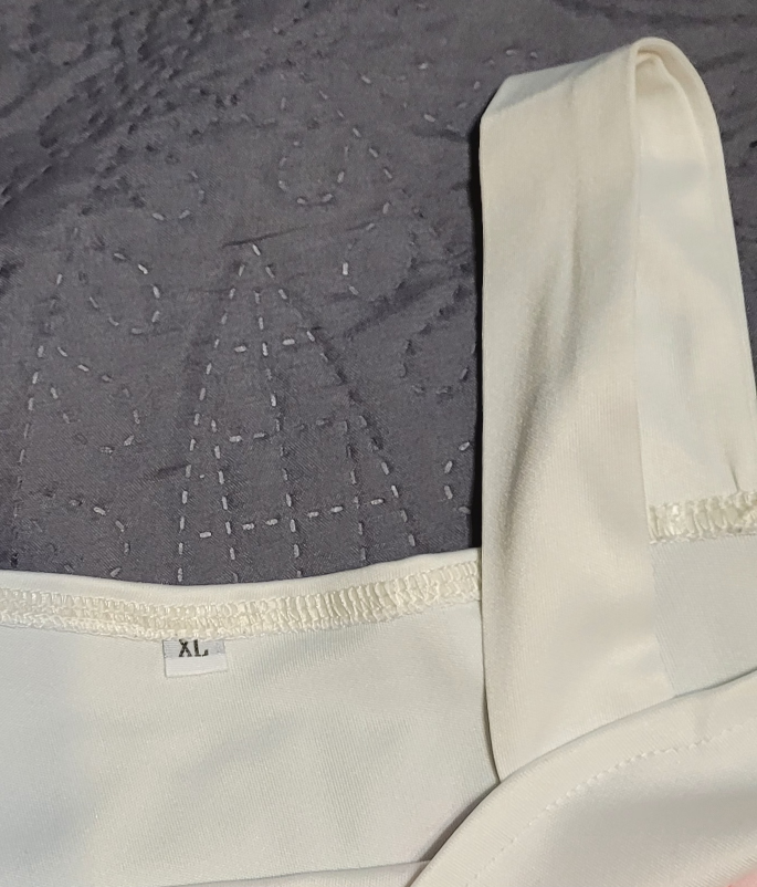 Womens blouse  - photo 3