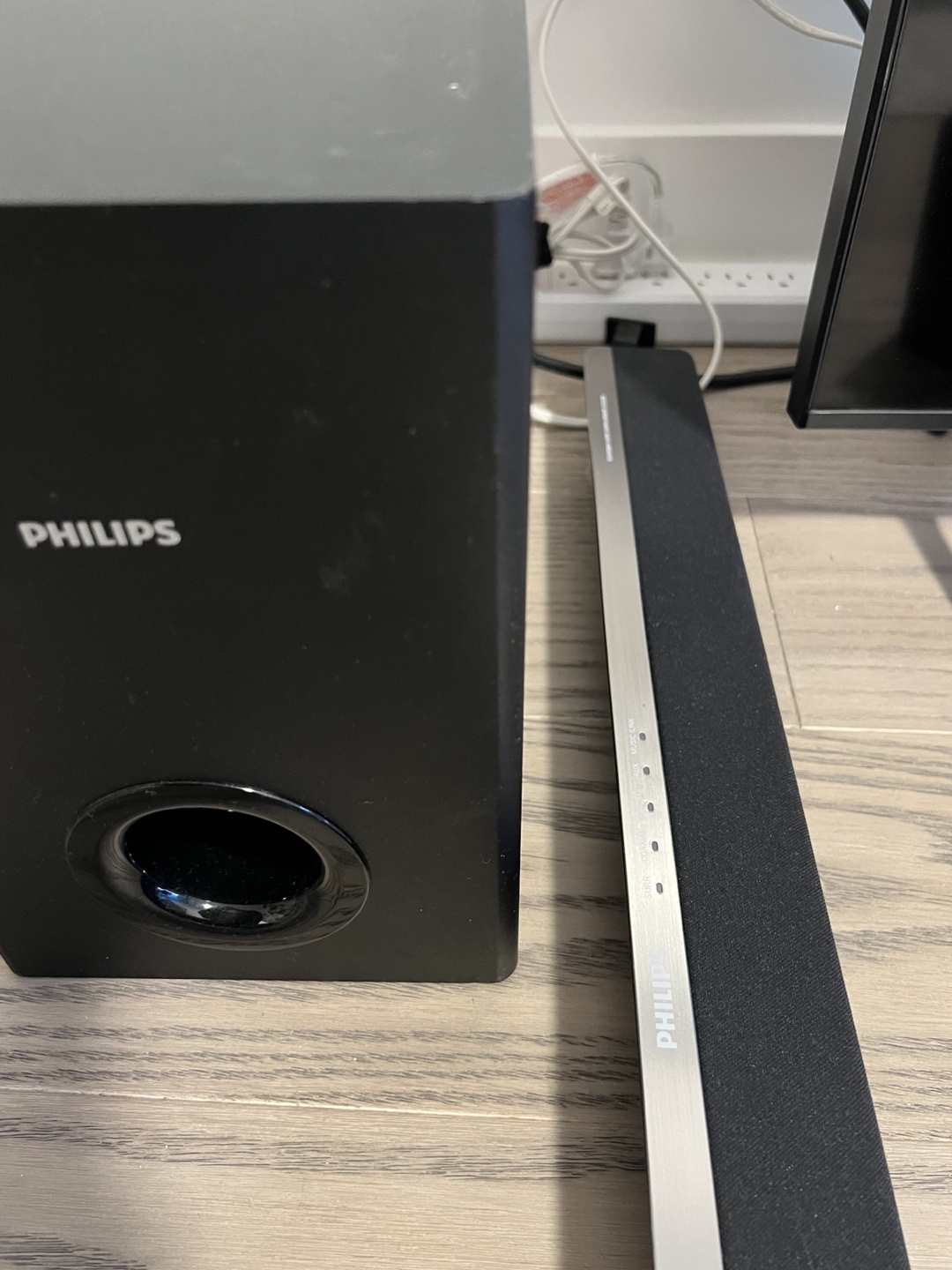 Philips Sound Bar with Remote CSS2133B thumbnail