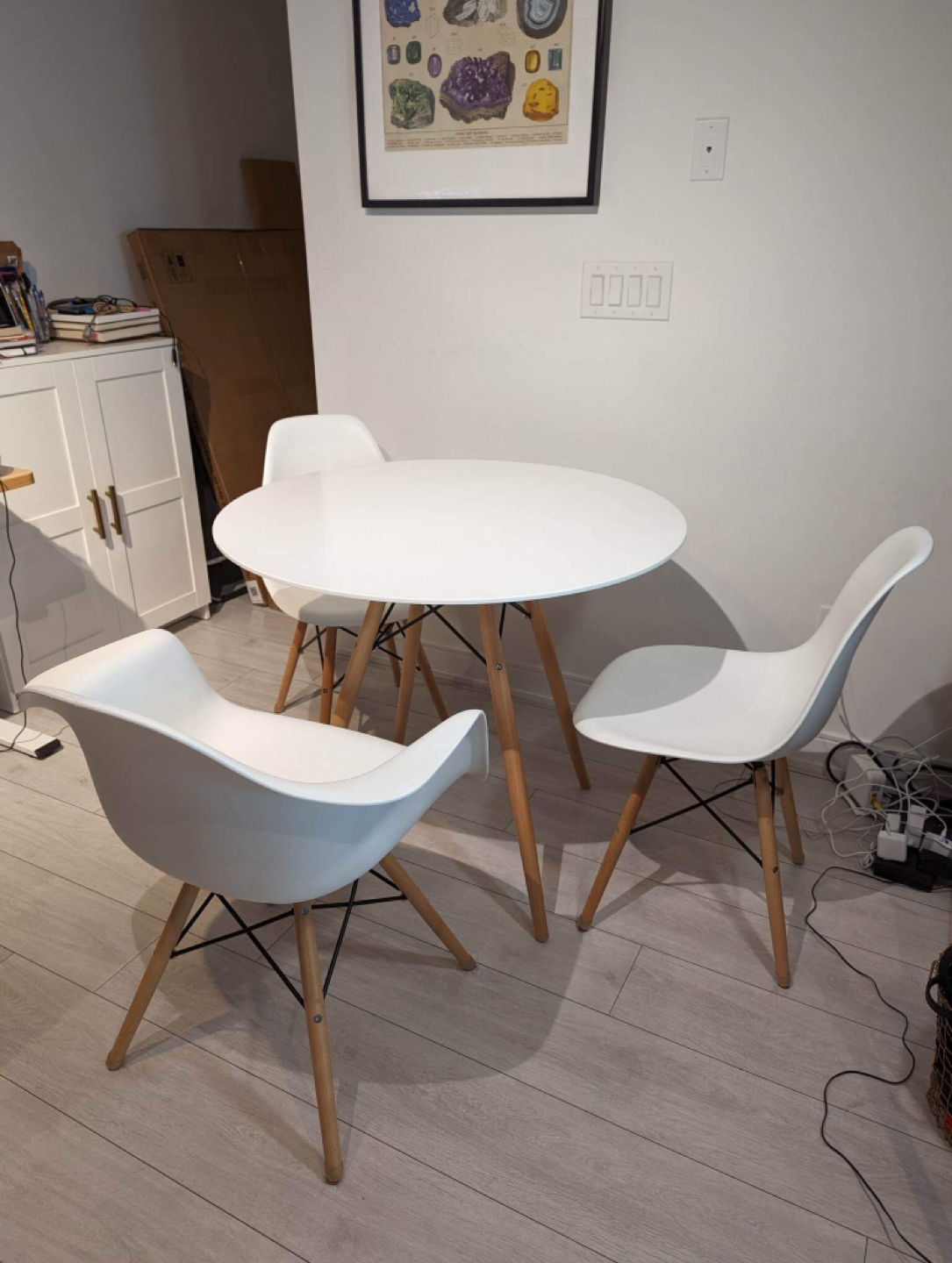 Structube EIFFEL Dining Table and Chairs