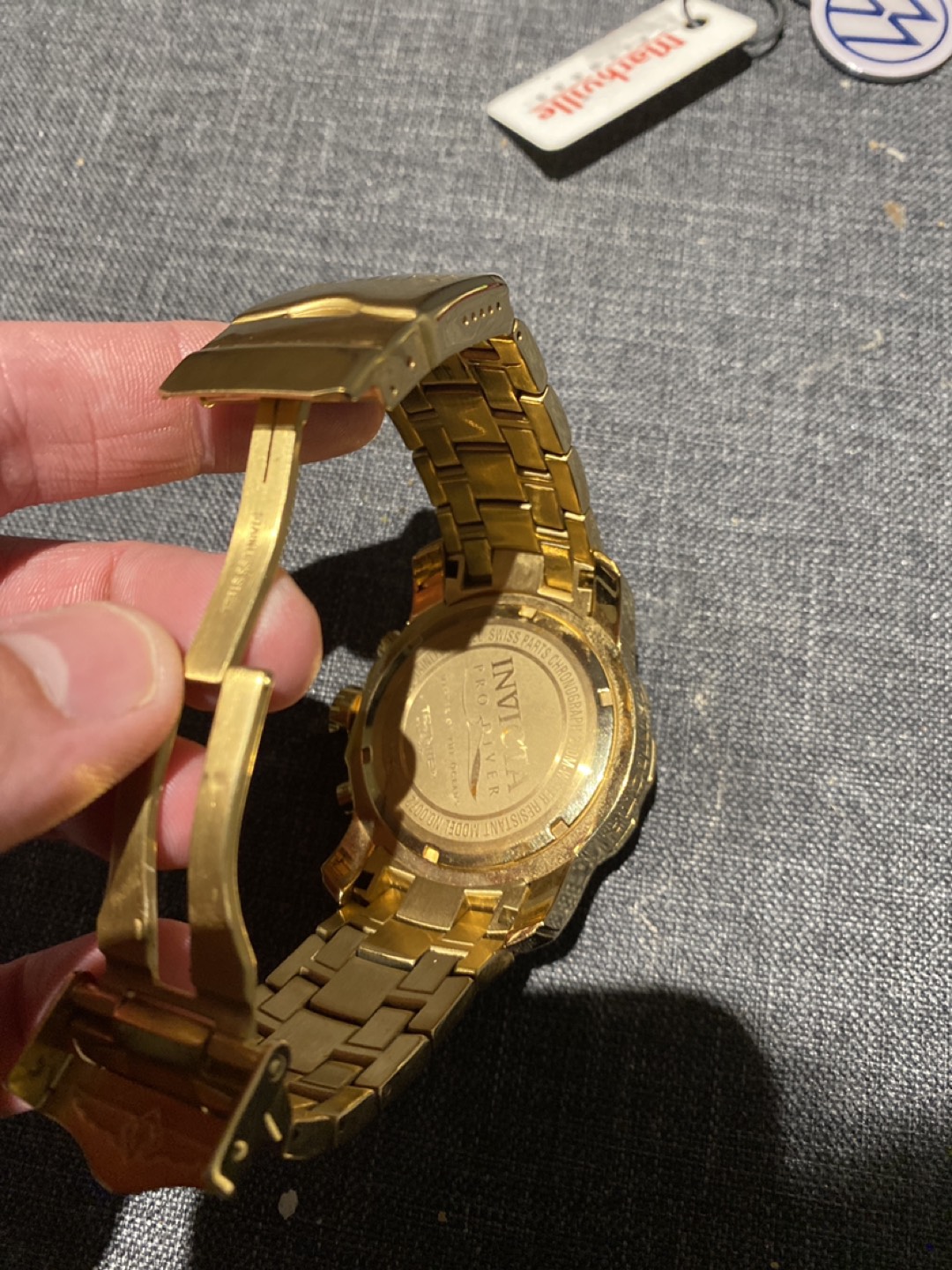 Mens Invicta  gold watch - photo 3