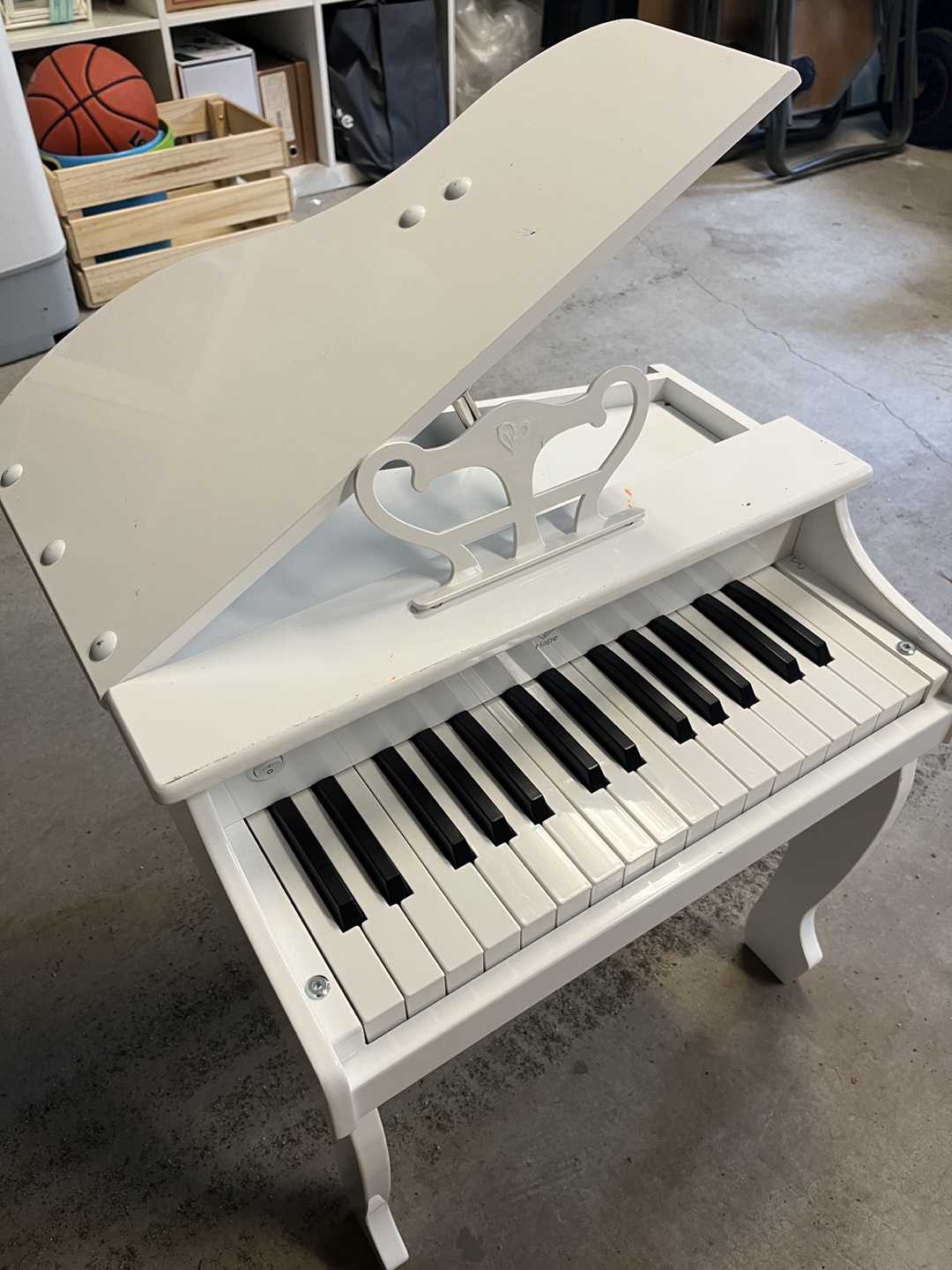 Hape toy piano - white thumbnail
