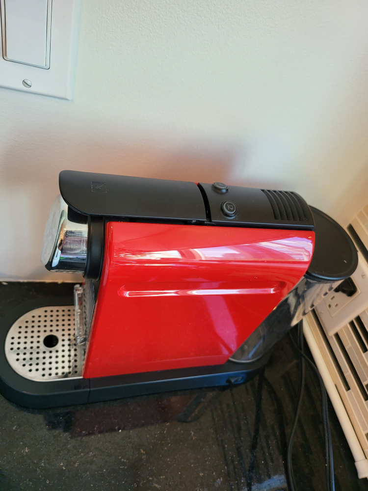 Nespresso in Cherry Red - photo 2