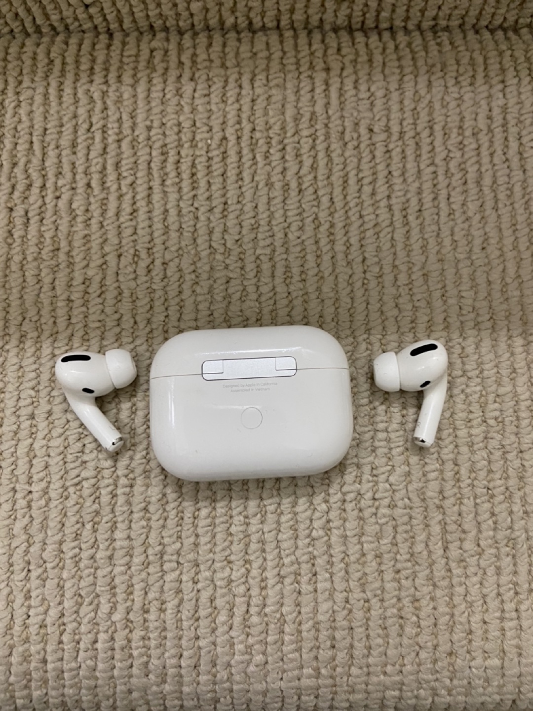 AirPods Pro - photo 3