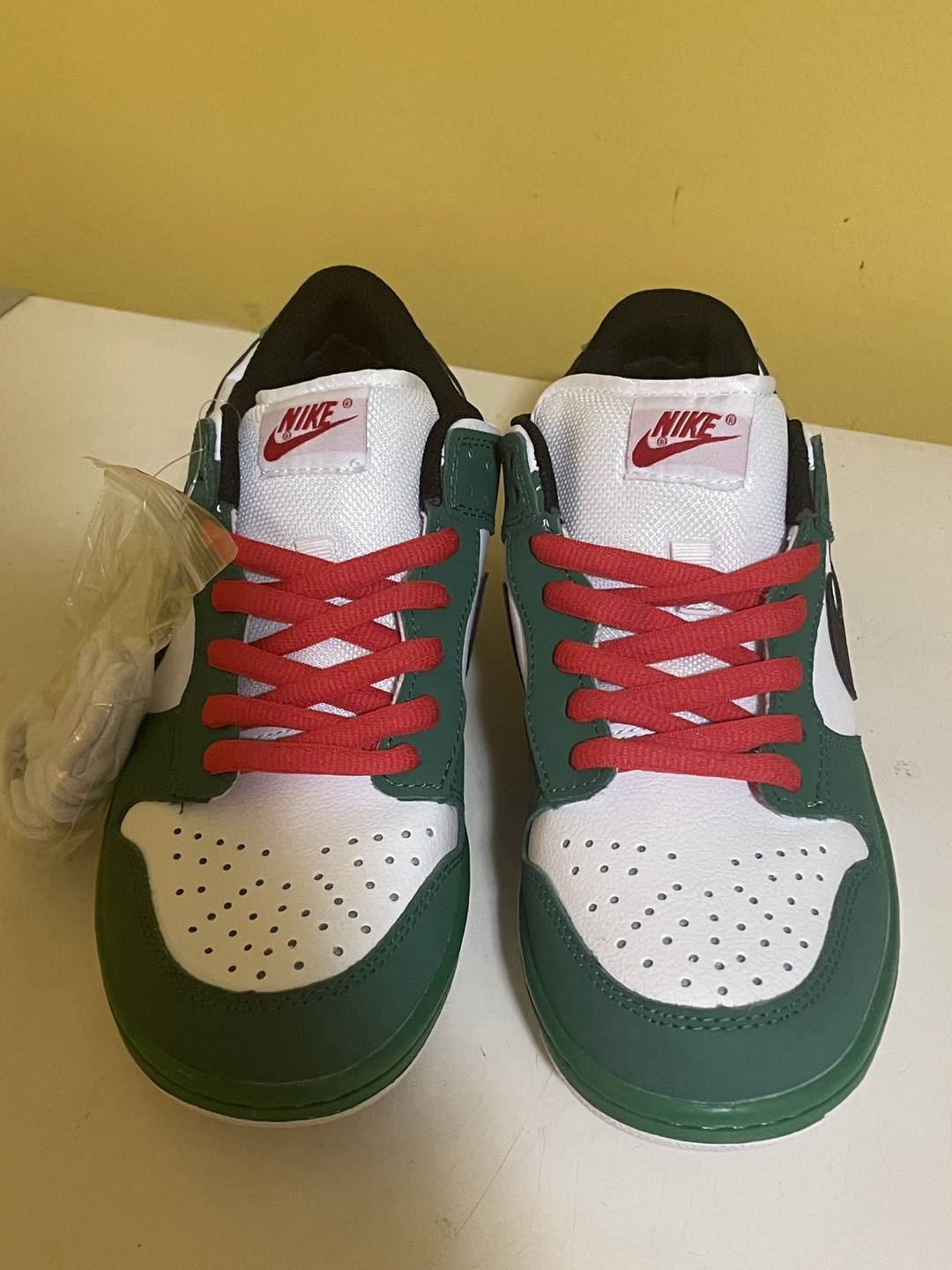 Men’s 9.0 Green Nike Air Heineken Dunk Low Not High AF1 Force SB image indicator(2)