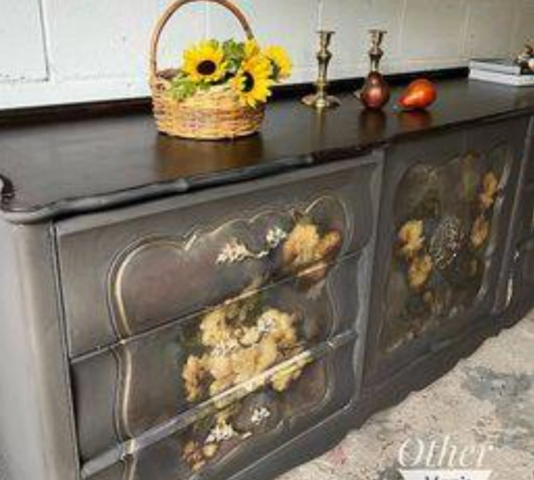 Large 9 drawer dresser refinished - photo 3