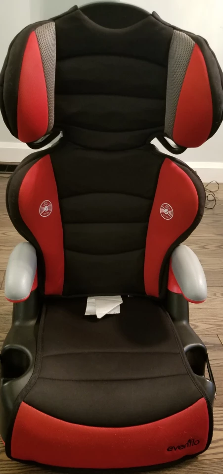 2 free car seats - photo 3
