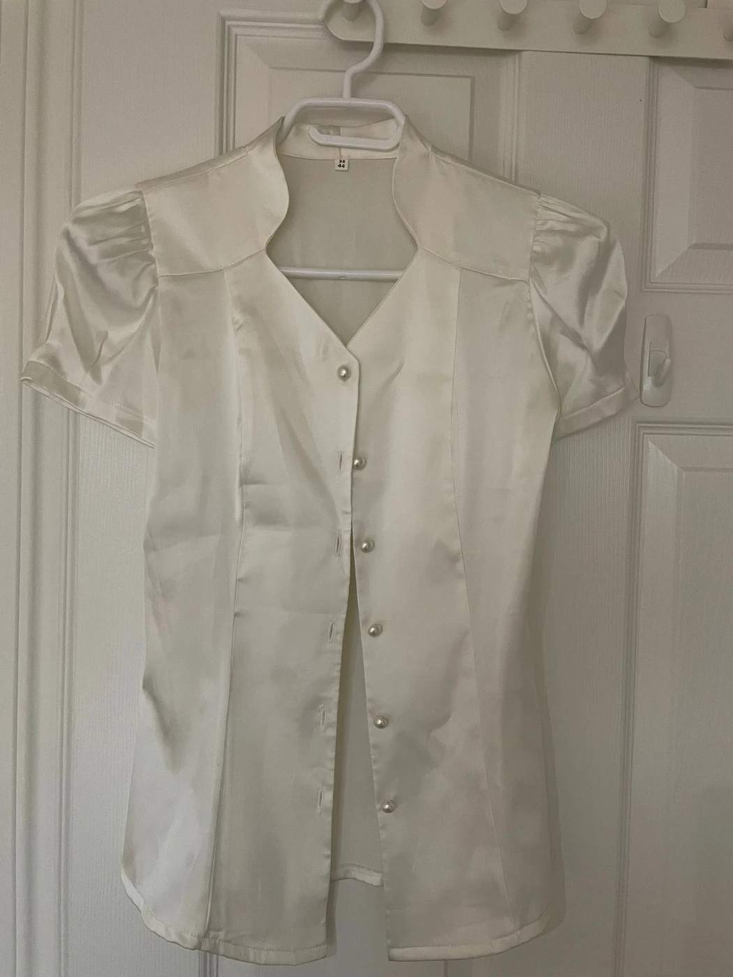 white blouse XS