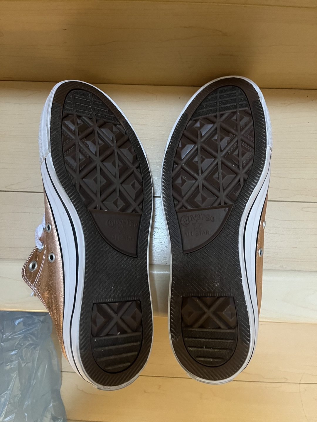 Converse shoes - photo 2