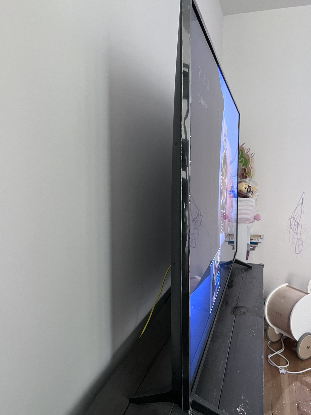LG Smart TV 65 inch - photo 4