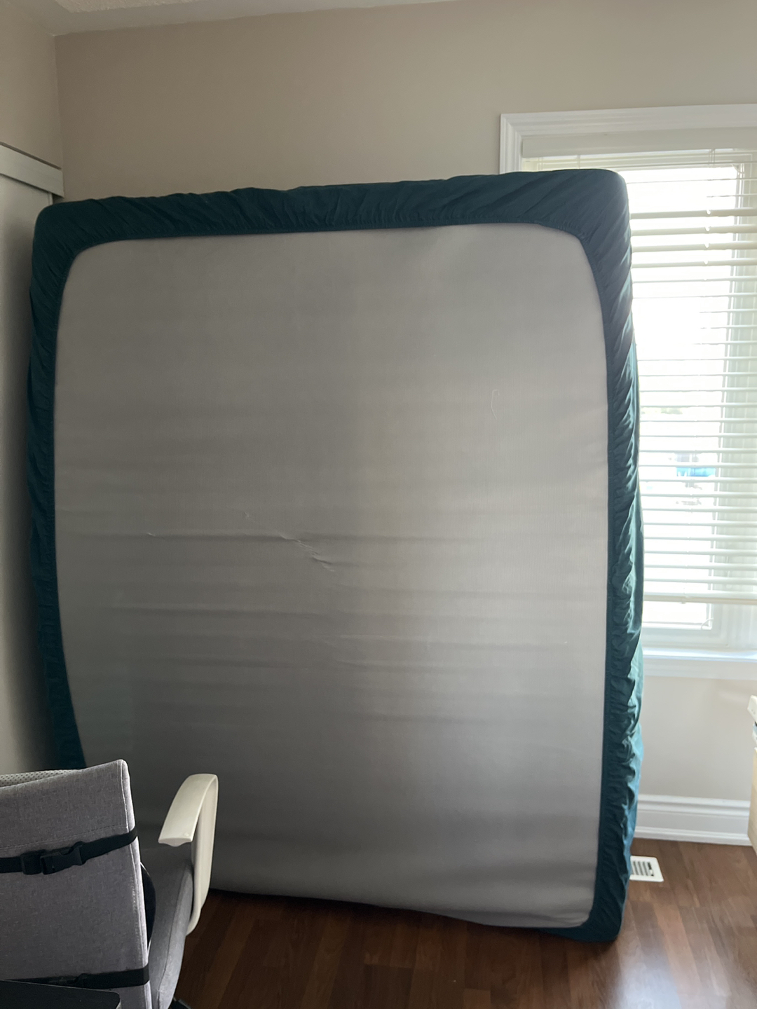 IKEA Queen bed and frame - photo 5