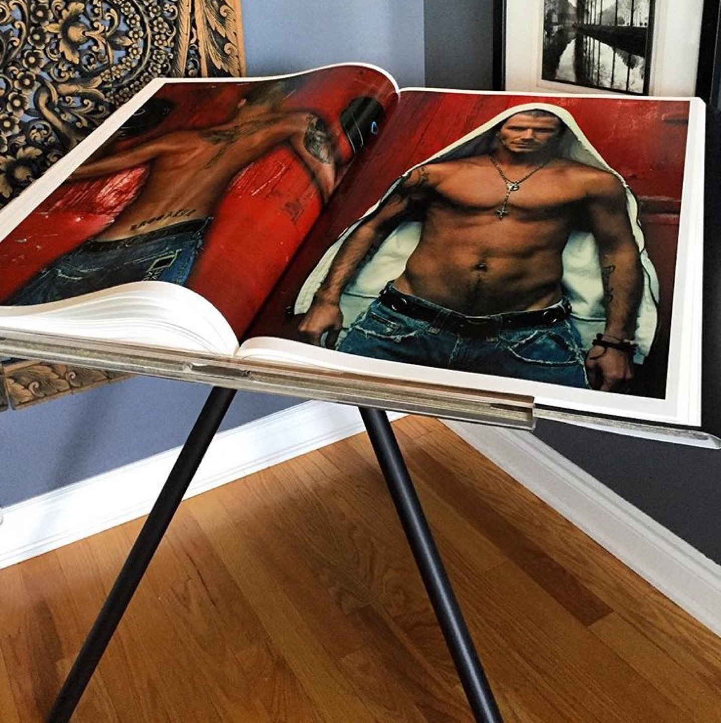 Sumo Book Annie Leibovitz image indicator(3)