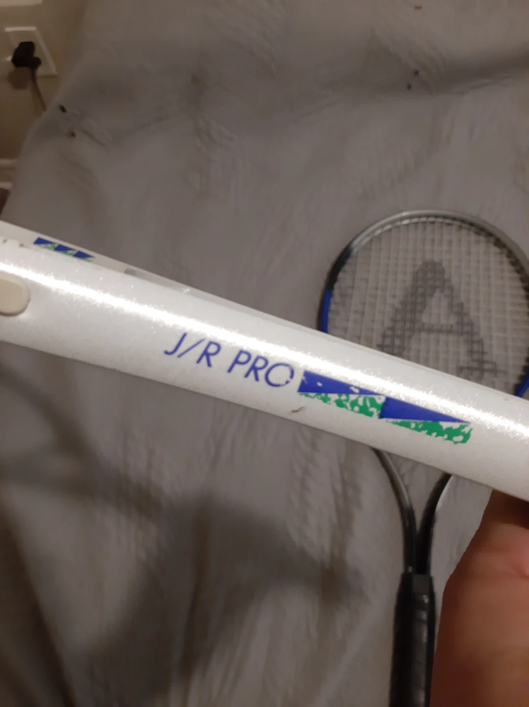 3 TENNIS RACQUETS image indicator(6)