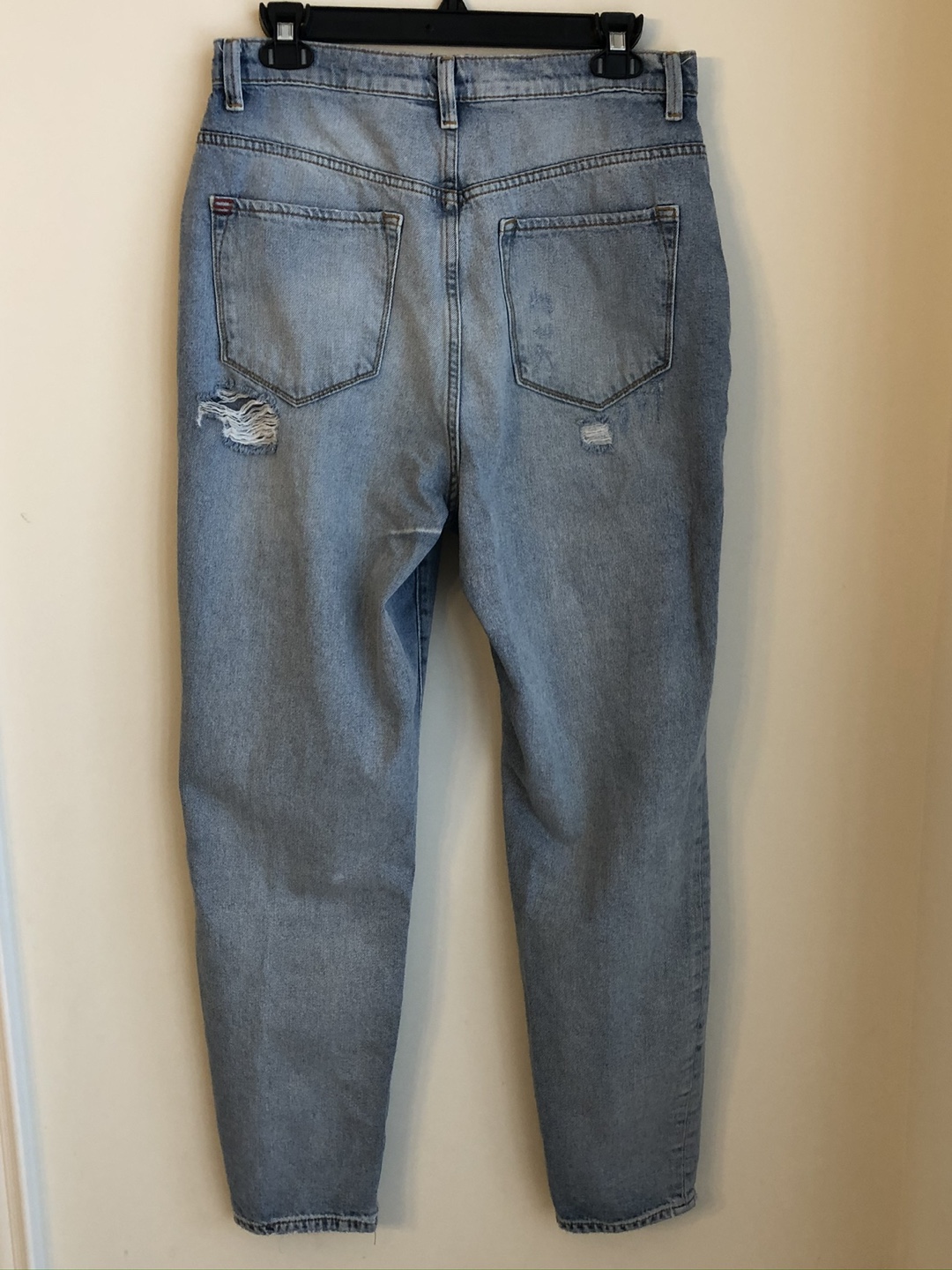 Women’s Urban Outfitters BDG Distressed Jeans size 12 (30 waist) - photo 3
