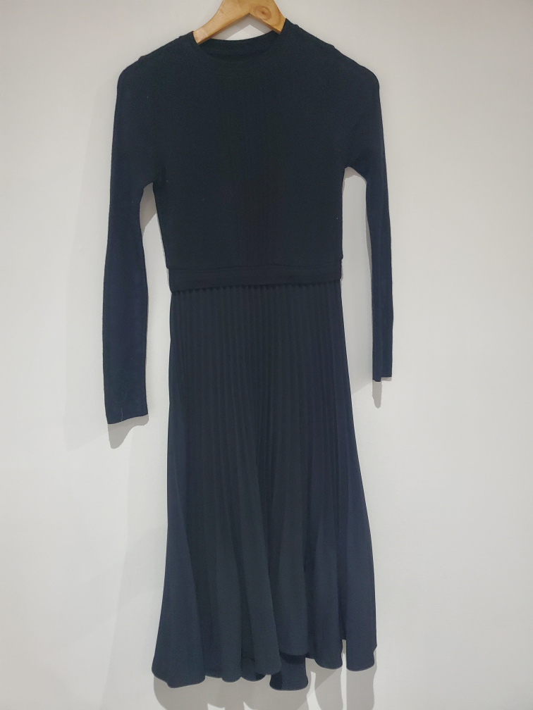 CLUB MONACO black sweater dress size XS thumbnail