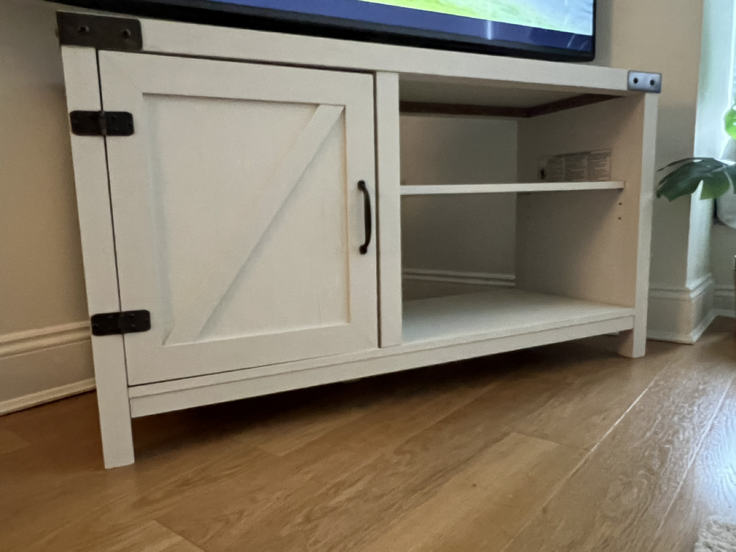 Elegant white TV unit