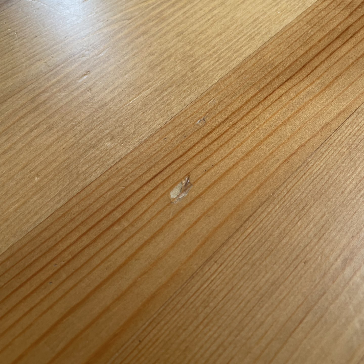 Dining Table & Chairs - photo 2