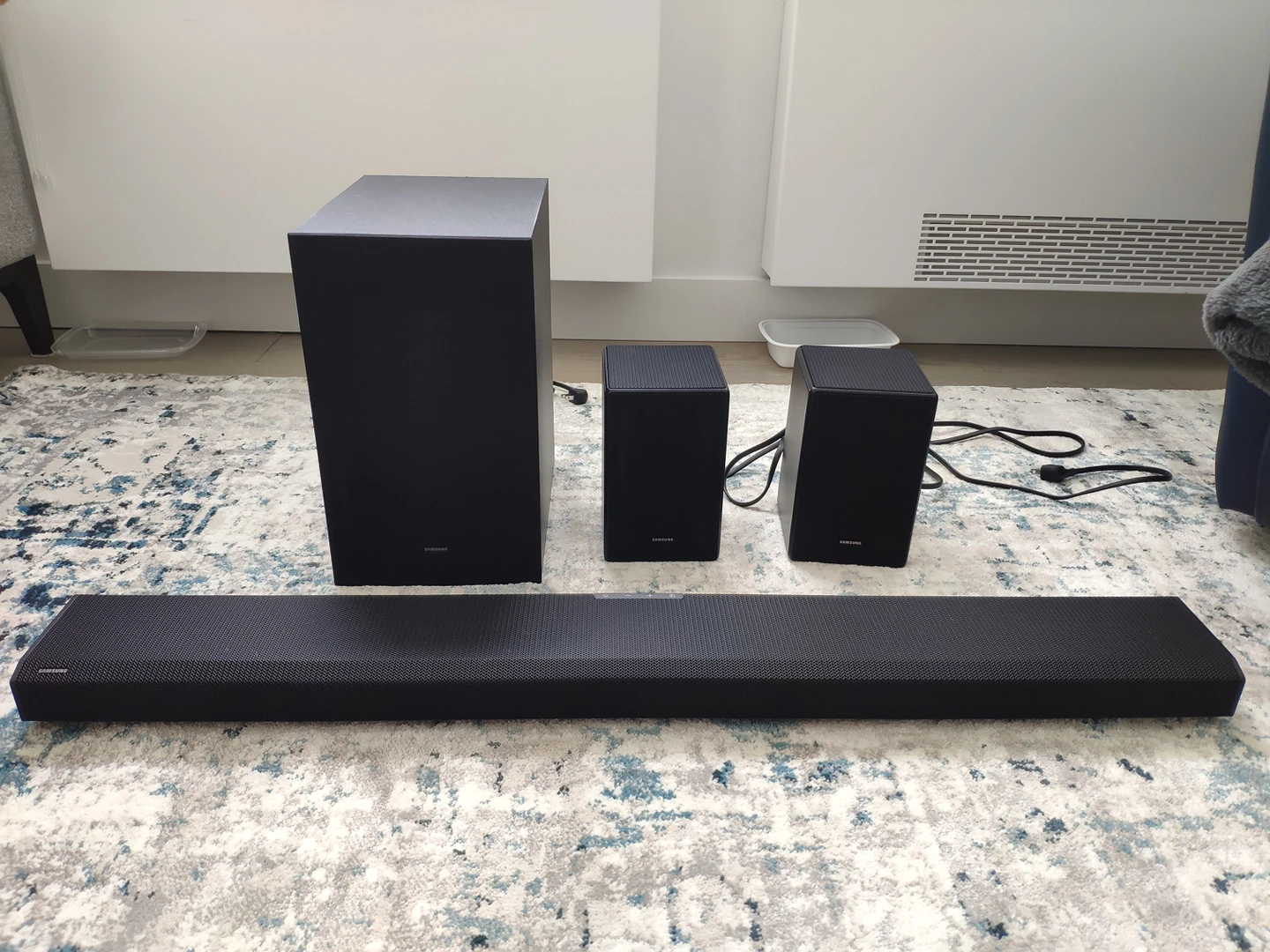 Samsung 55 in smart 4K bundle - photo 3