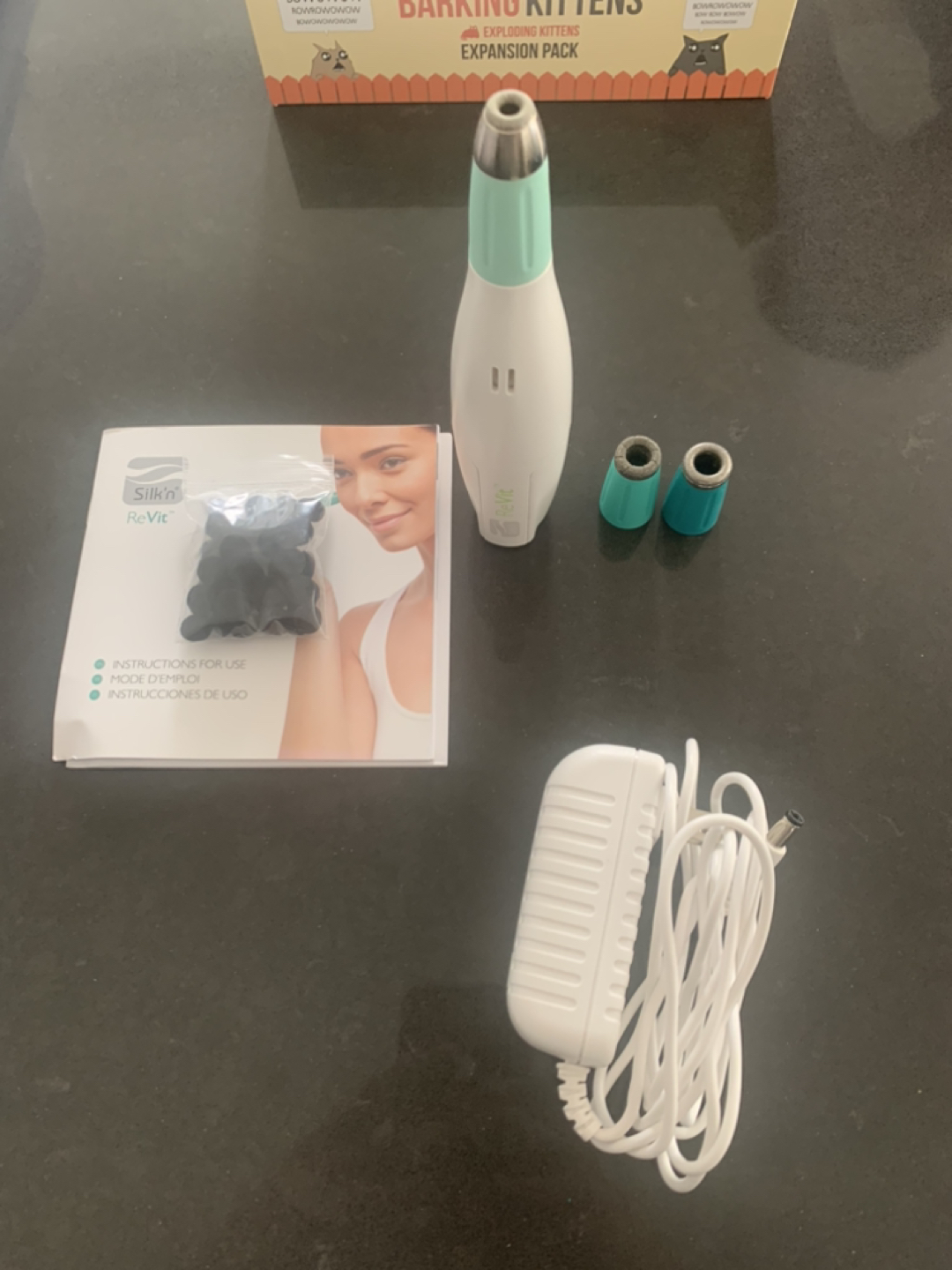 Silk’n ReVit microdermabrasion device thumbnail