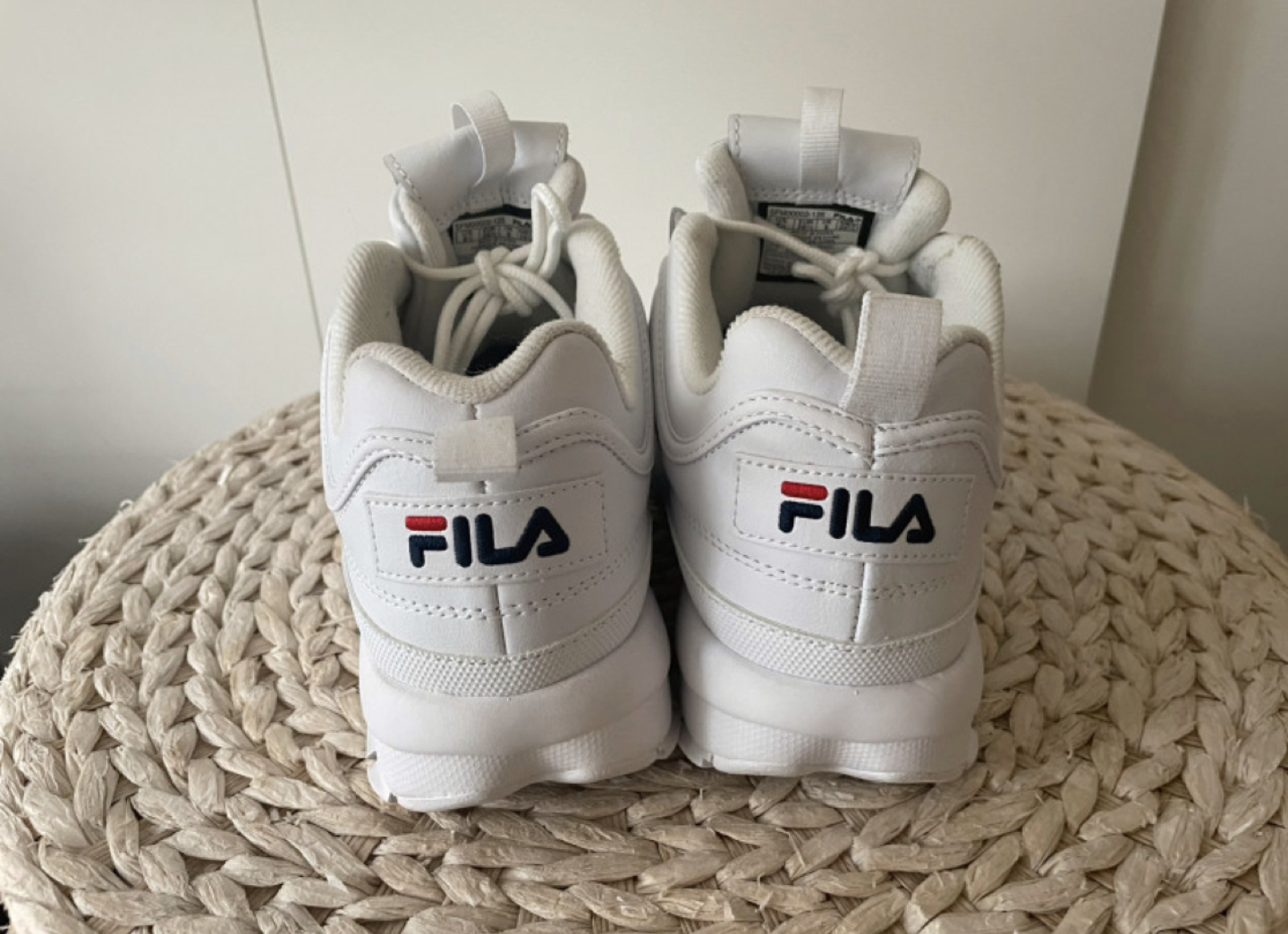Fila Women’s Disruptor 2 Premium (Size 8.5 US) OBO image indicator(3)