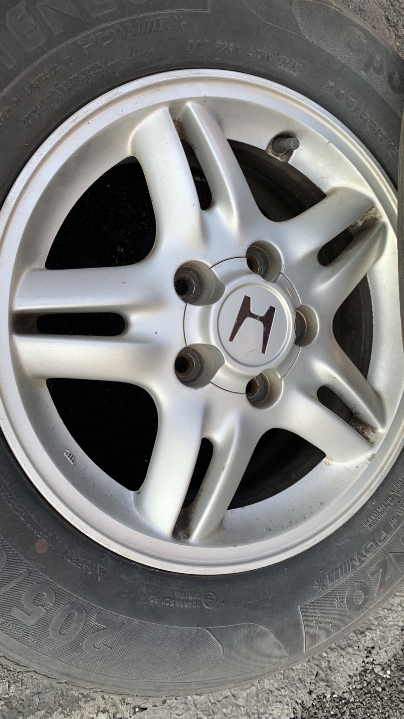 15” Honda Alloy Rims with Tires - photo 2