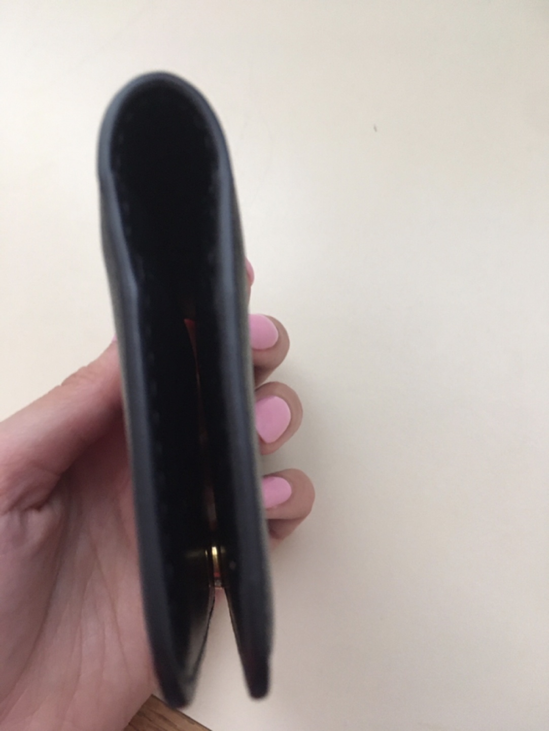 Marc Jacobs Black Leather Flap Cardholder Retails $100+ image indicator(3)