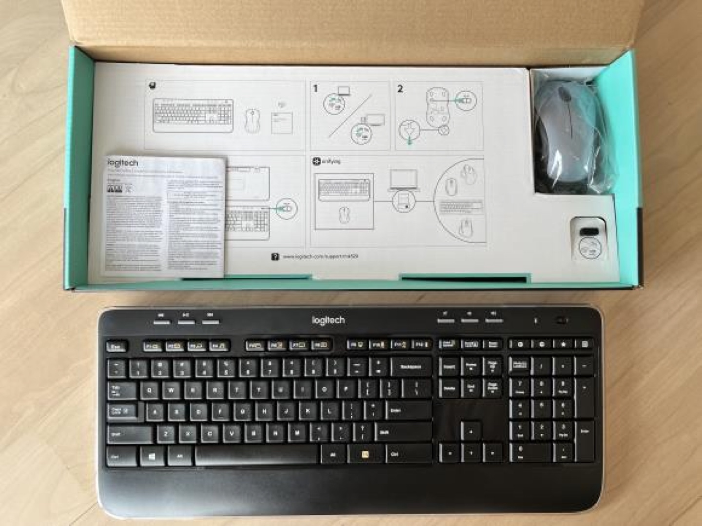 Unused Logitech keyboard and mouse - photo 2