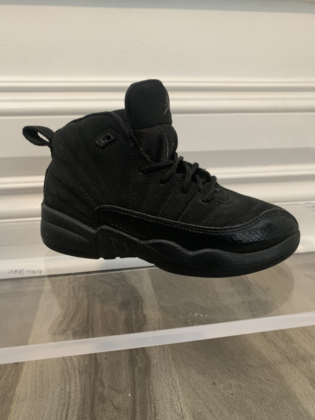 Kids Jordan’s Size 12C Good Condition image indicator(2)