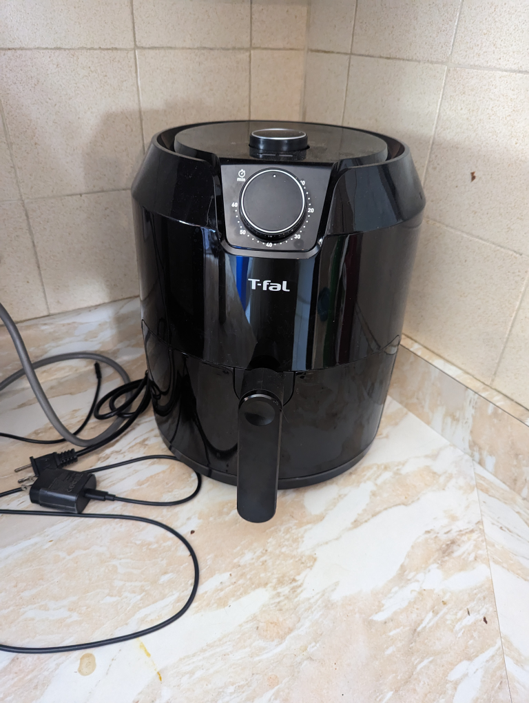 T-Fal Air Fryer  thumbnail