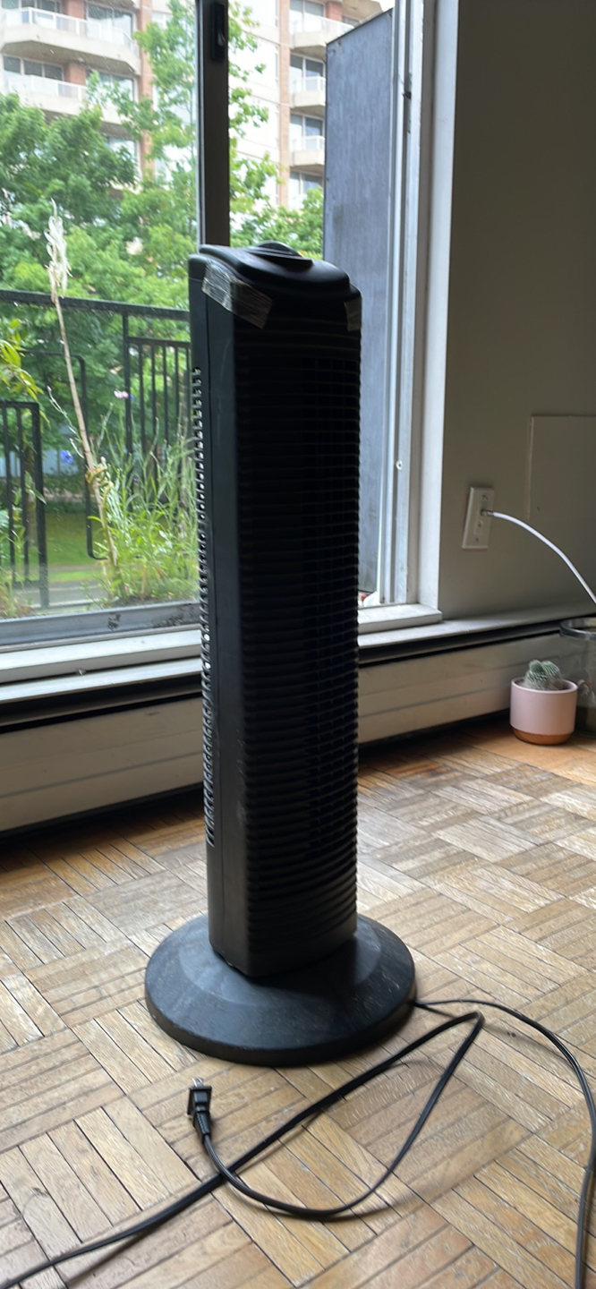 Ikea lamp and tower fan - photo 2