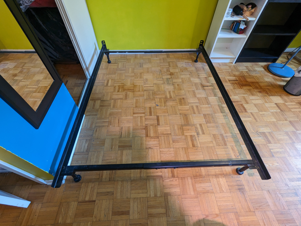 metal bed frame for twin/full size 🛌🛏️⛓️🔗 thumbnail