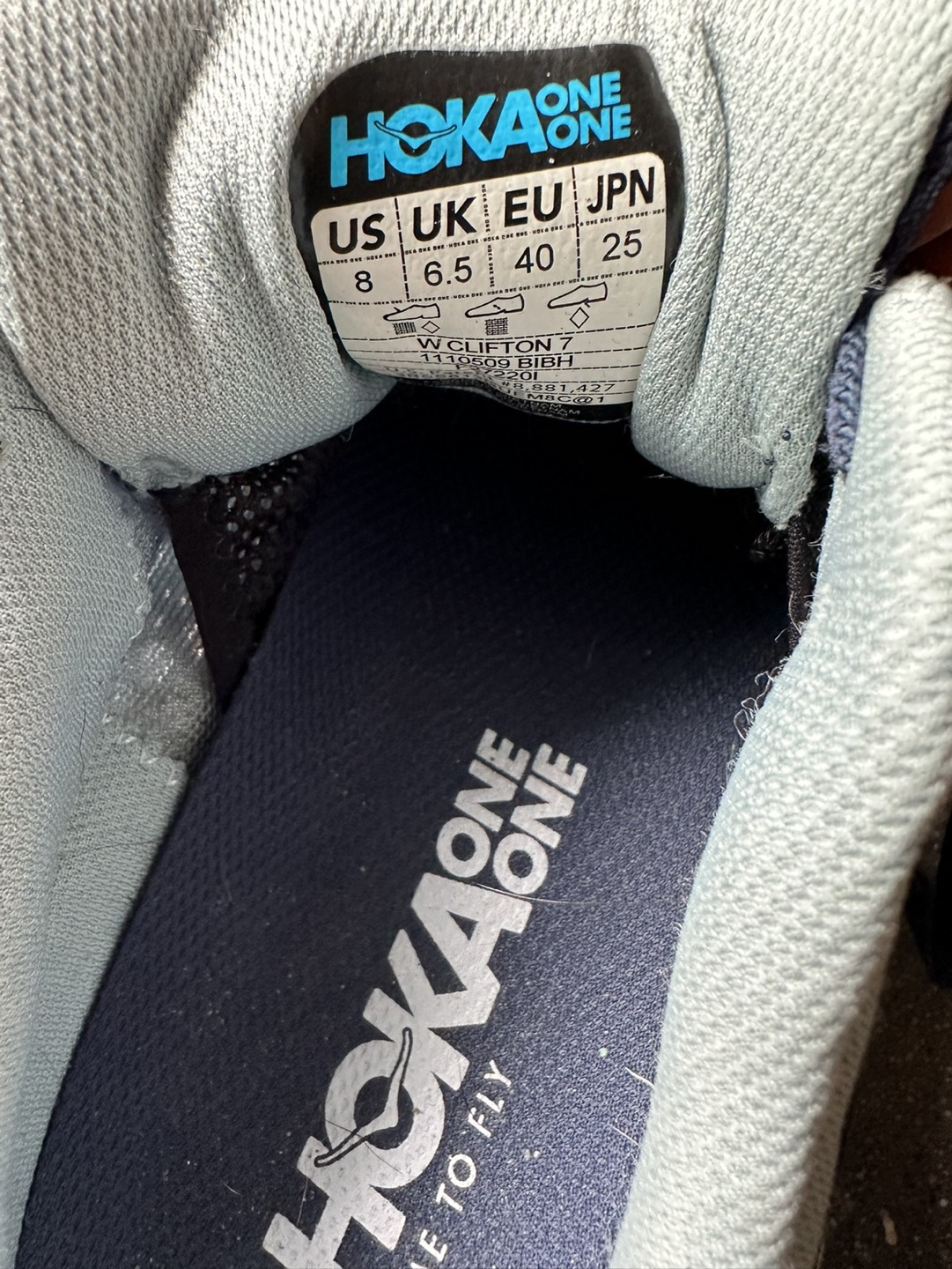 Hoka One One Women’s Runners image indicator(4)