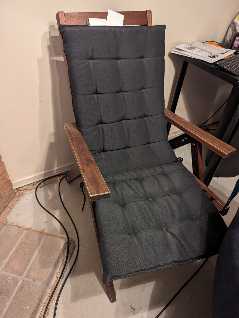 2 folding patio chairs + cushions  thumbnail