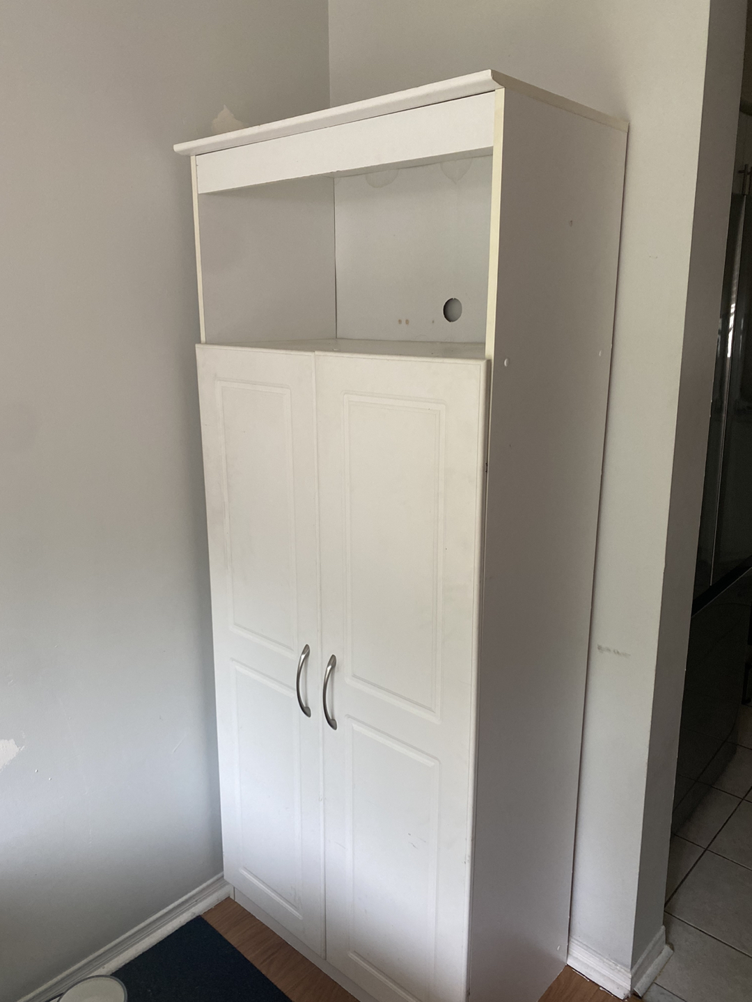 White Unit thumbnail