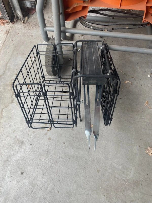 Back Rack with baskets image indicator(2)