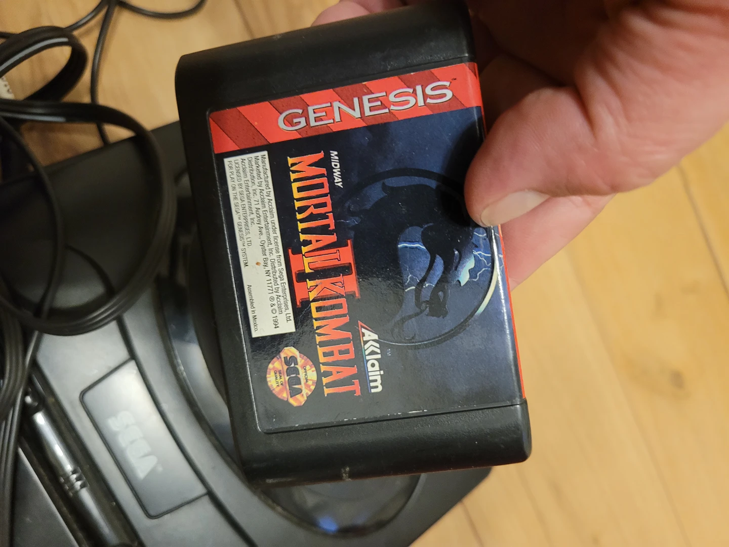 vintage sega genesis game console image indicator(3)