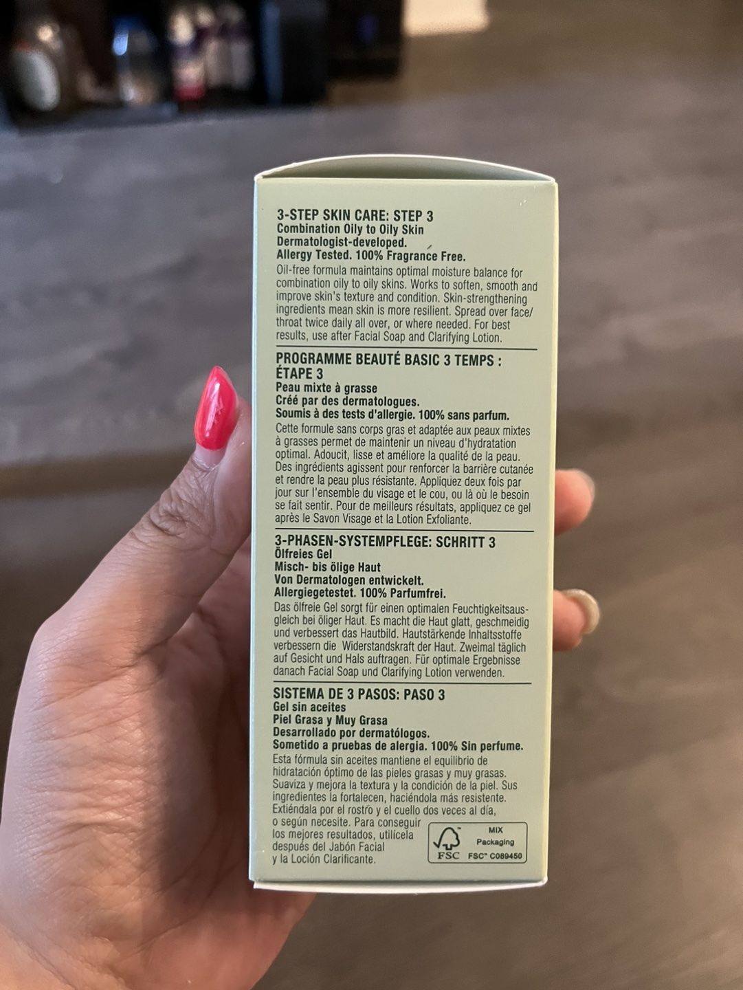 Clinique dramatically different moisturizing gel - photo 2