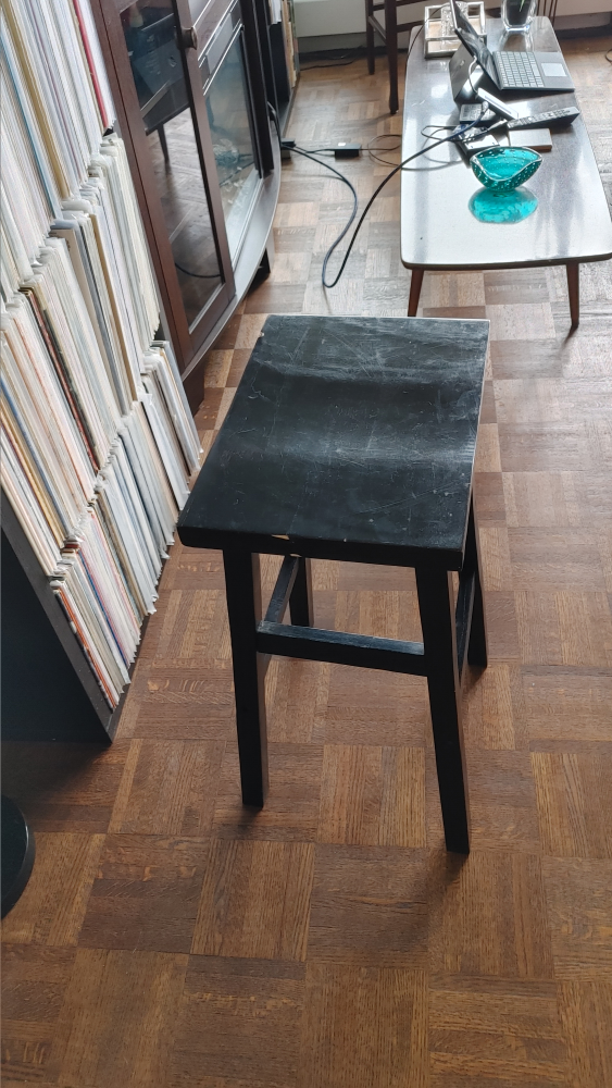Solid Wood Shinto Stool - photo 3