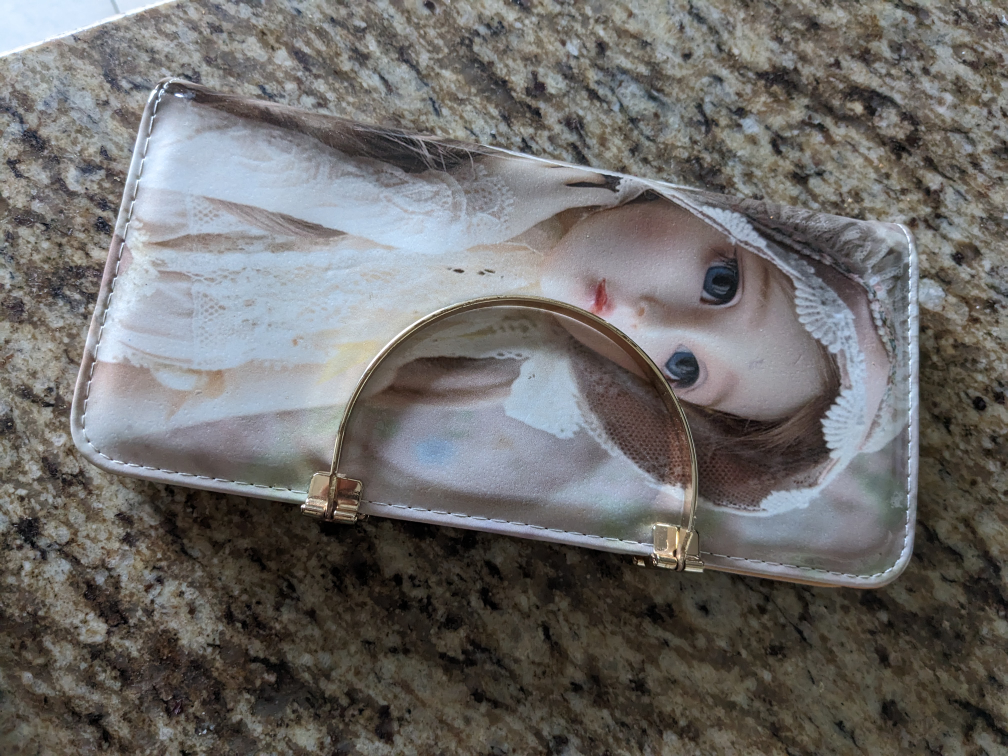 Clutch - photo 2