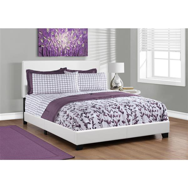 Brand new Queen bed , not assembled !