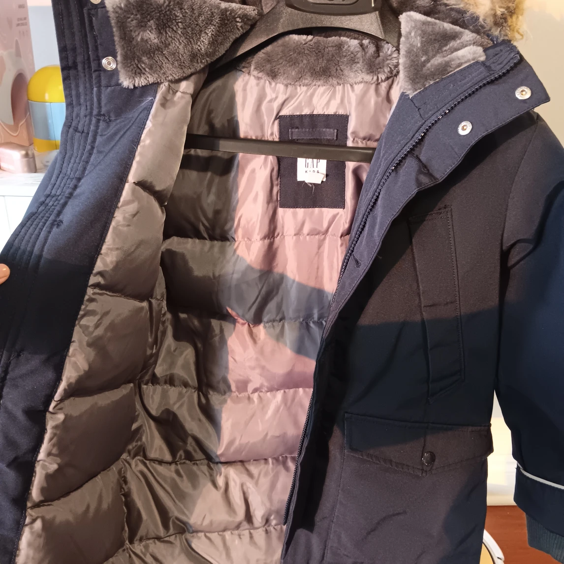 Gap Kids Down Jacket 10/11yo - photo 2