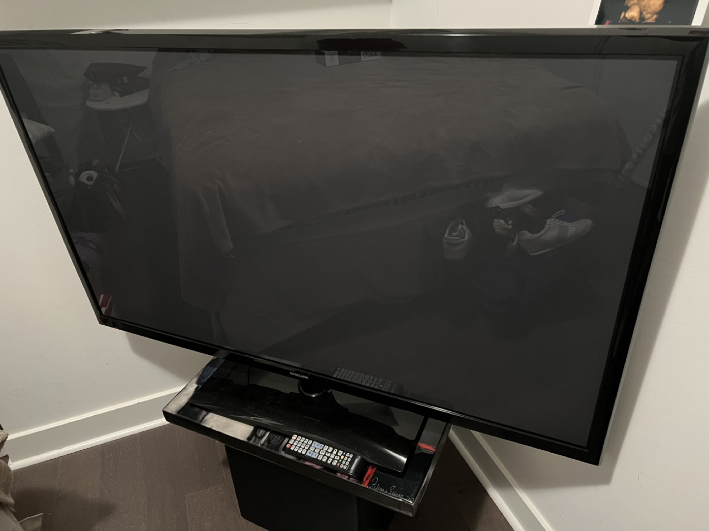 50” Samsung TV thumbnail
