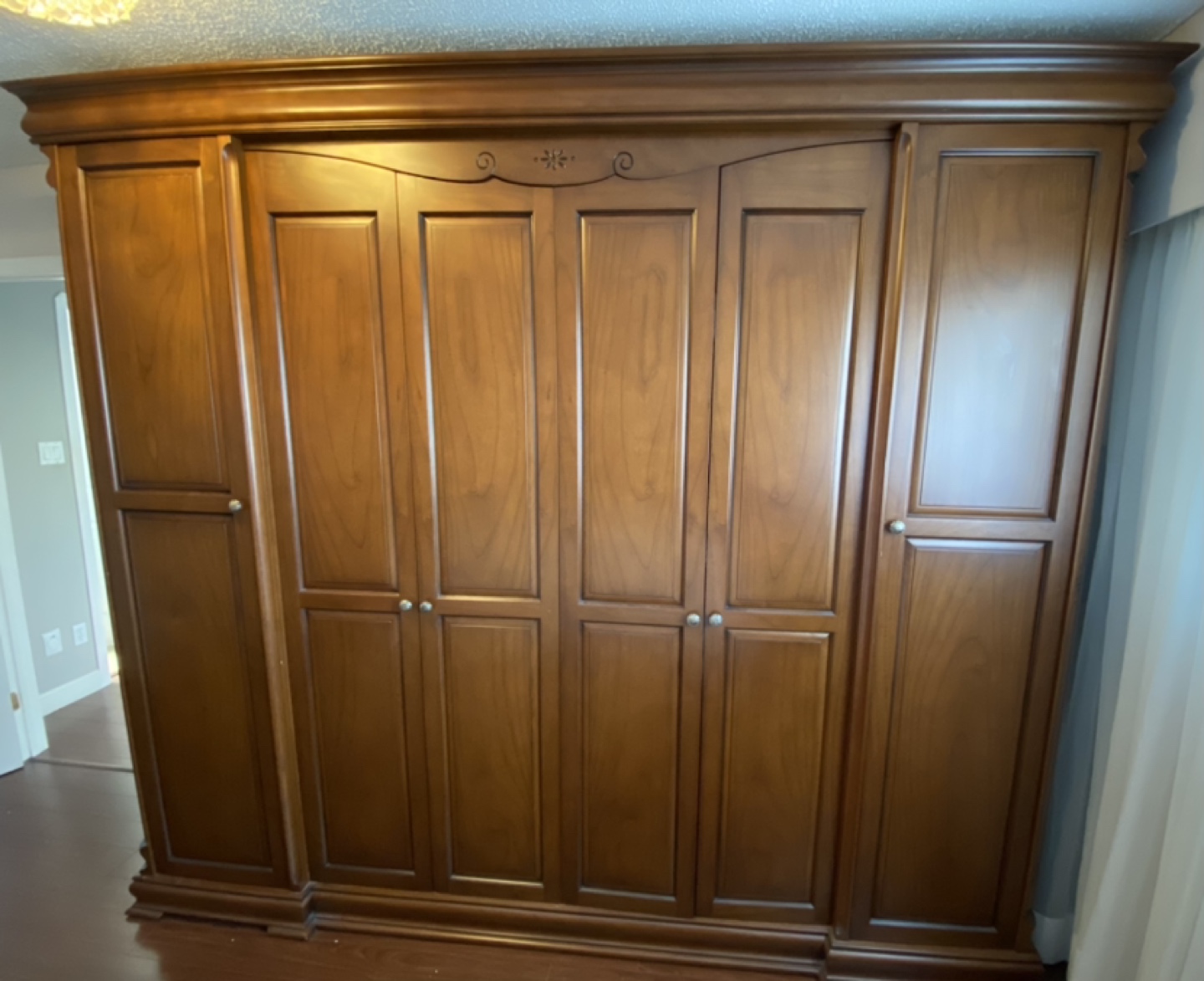 Handcrafted Solid Wood 6-Door Master Bedroom Wardrobe - photo 2