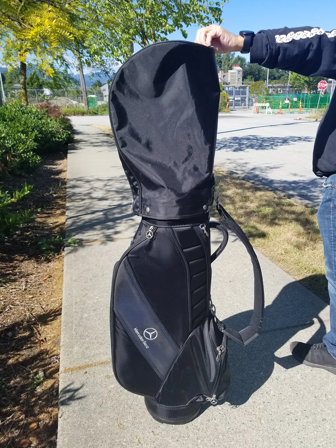 Golf bag , Mercedes Benz - photo 2
