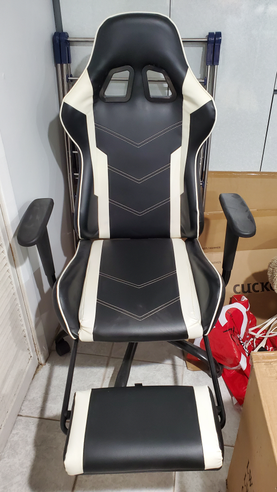 gaming chair