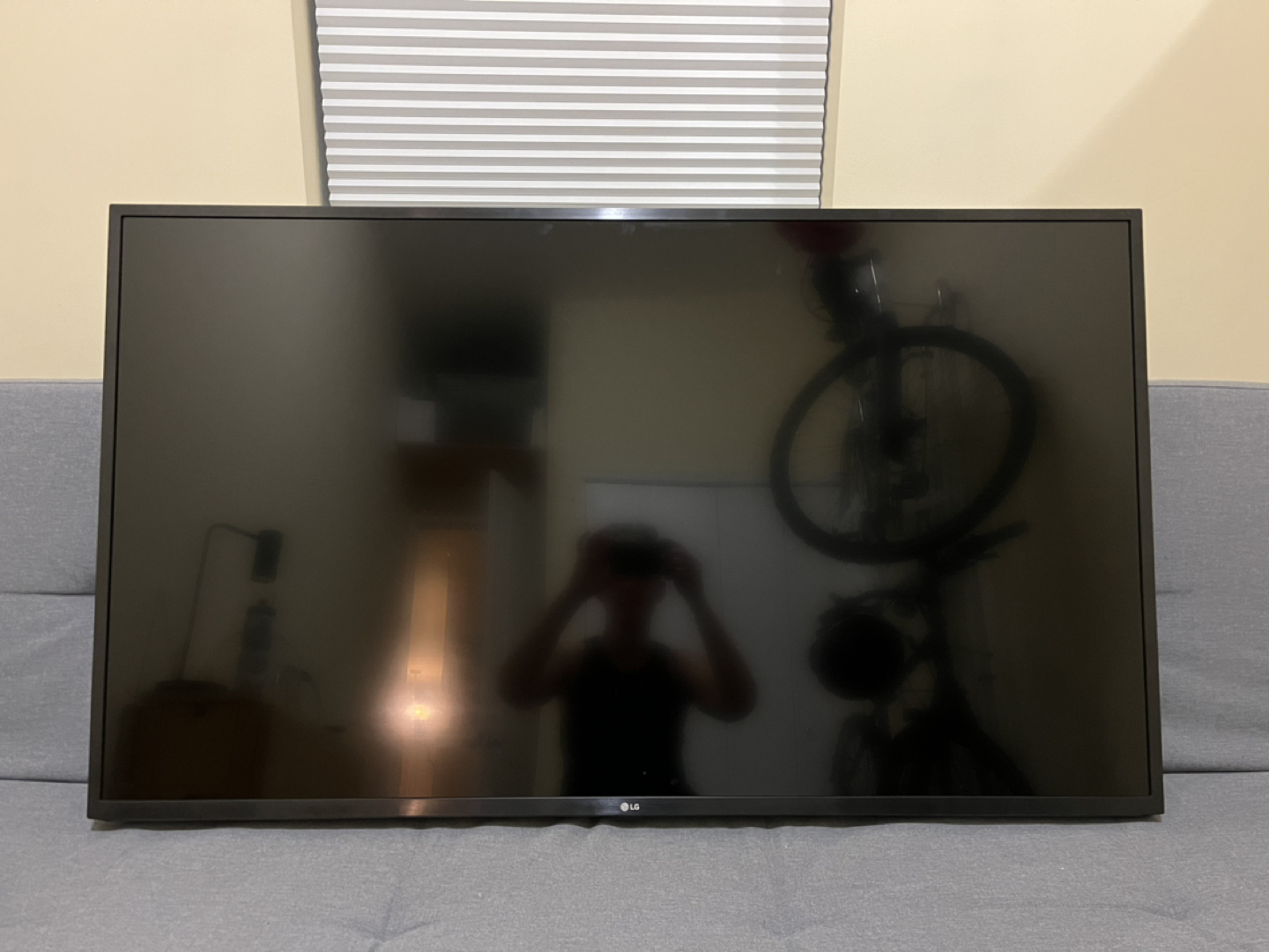 LG - 50" Class UN7000 Series LED 4K UHD Smart webOS TV - photo 2